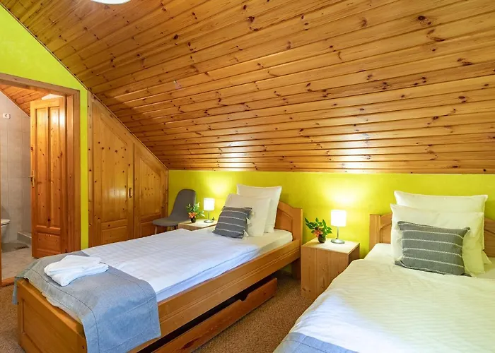 Kupolavilla-apartment-event House By The Danube River-buda