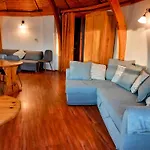 Kupolavilla-apartment-event House By The Danube River-buda Budapest